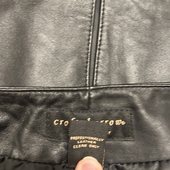 BLACK LEATHER SKIRT SIZE 8 LAMB SKIN CROFT & BARROW MIDI - Picture 8 of 8